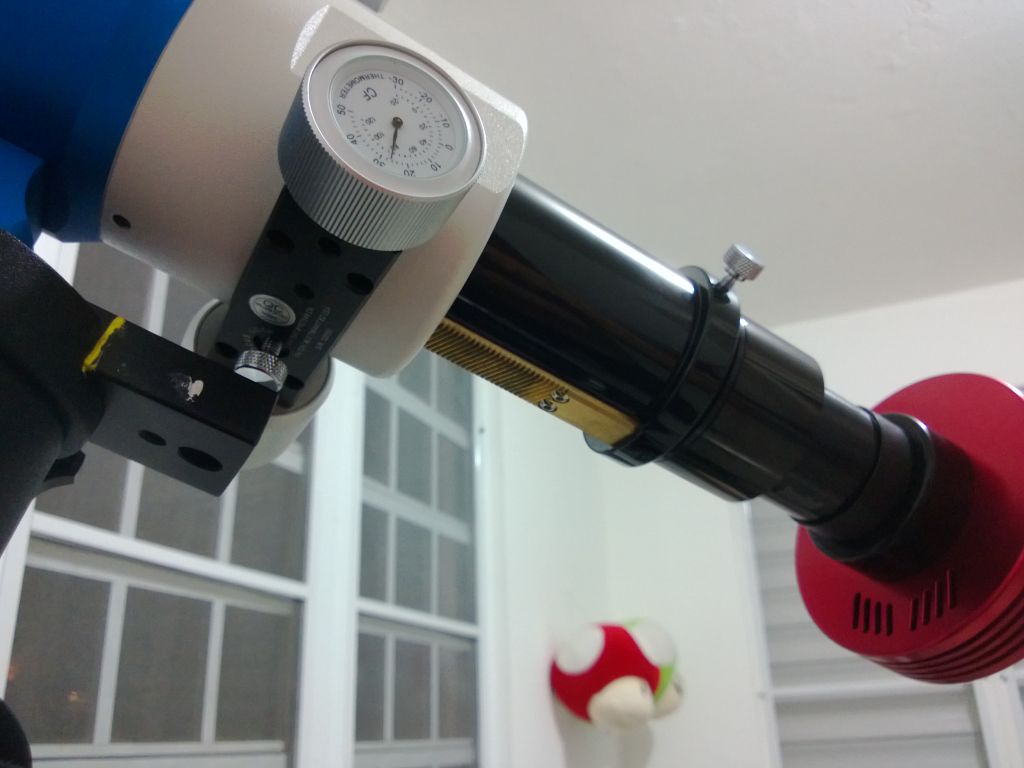 Enfocador tipo "rack and pinion" del GT81.