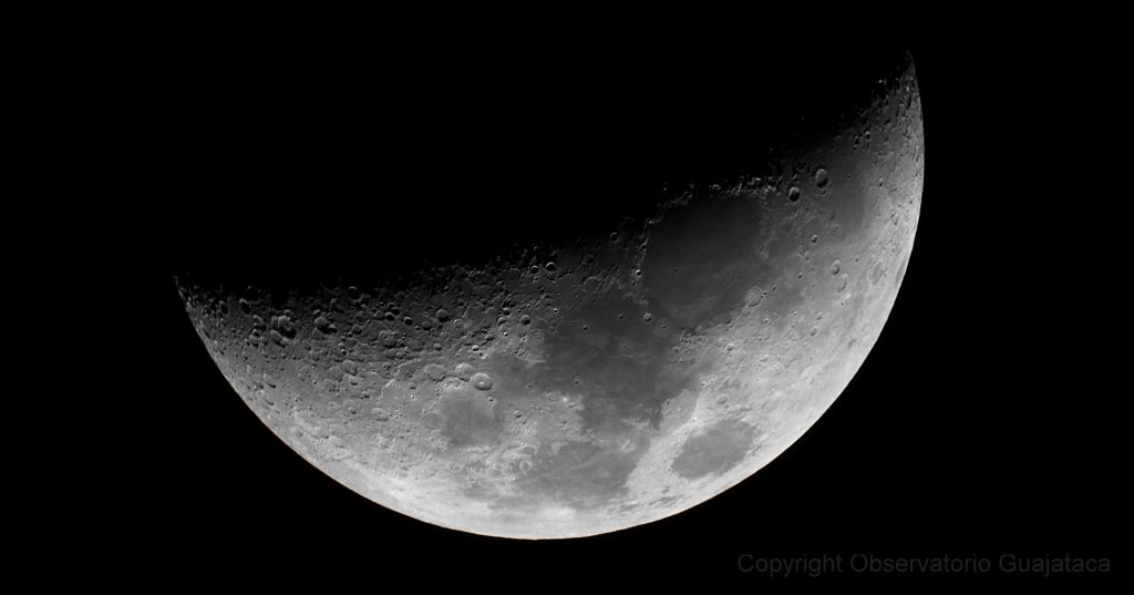 Luna en fase creciente. Crédito: Gustavo Sánchez)