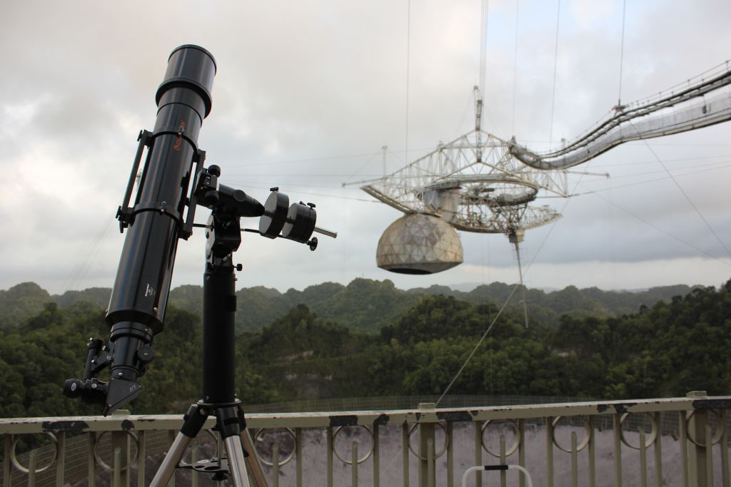 Observación Astronómica en el Radiotelescopio de Arecibo