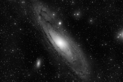 Galaxia Andrómeda, tomada a través de una bruma bastante espesa...