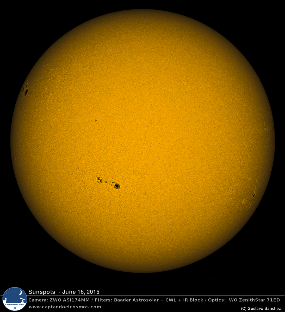 Disco solar visto a través de un filtro de 540nm, en versión monocromática con un color estéticamente más "normal". Crédito: Gustavo Sánchez/Captando el Cosmos